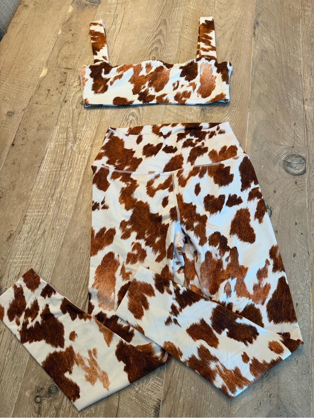 WeWoreWhat Cow Print Leggings & Crop Top Set - Brown White M